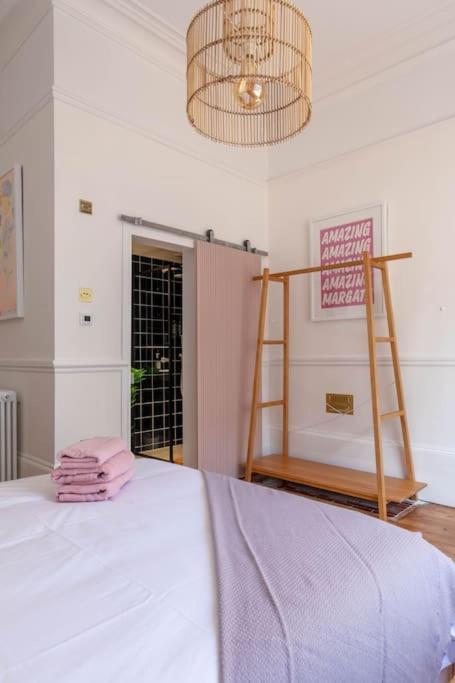 Wolverdene - Entire Ground Floor Flat With Garden Margate Esterno foto