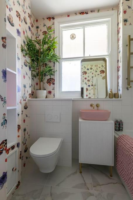 Wolverdene - Entire Ground Floor Flat With Garden Margate Esterno foto